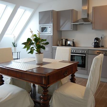 Alga Apartments Am Westbahnhof Viena Quarto foto