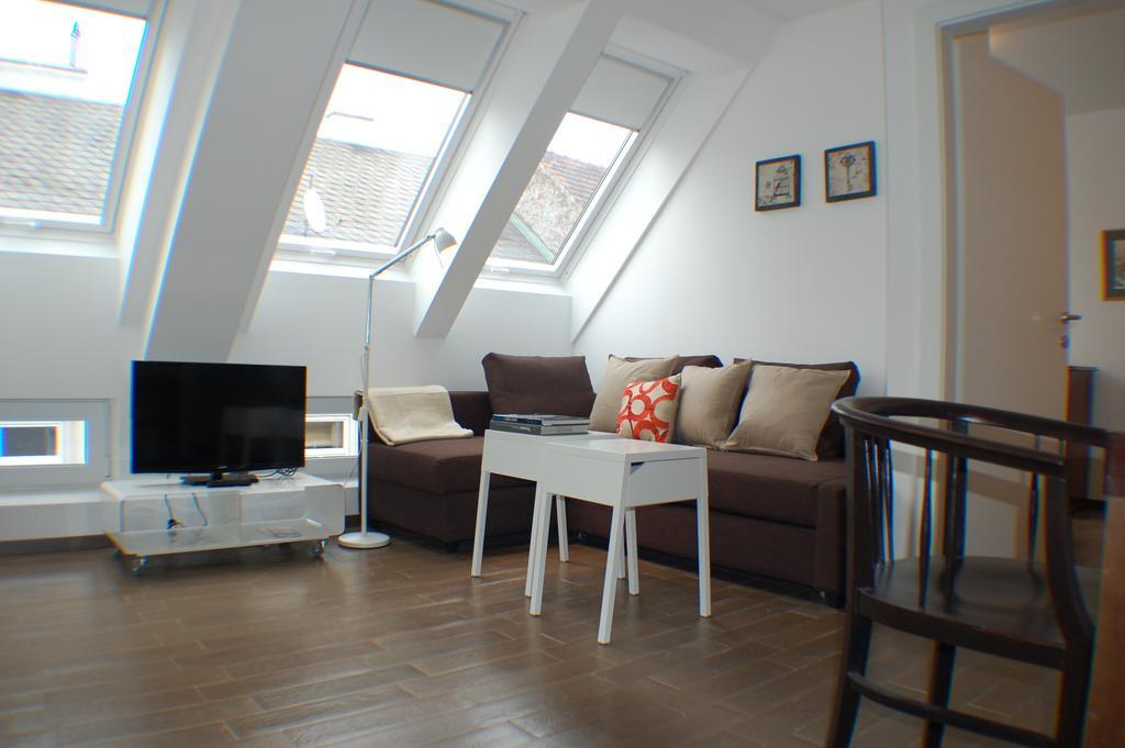 Alga Apartments Am Westbahnhof Viena Quarto foto